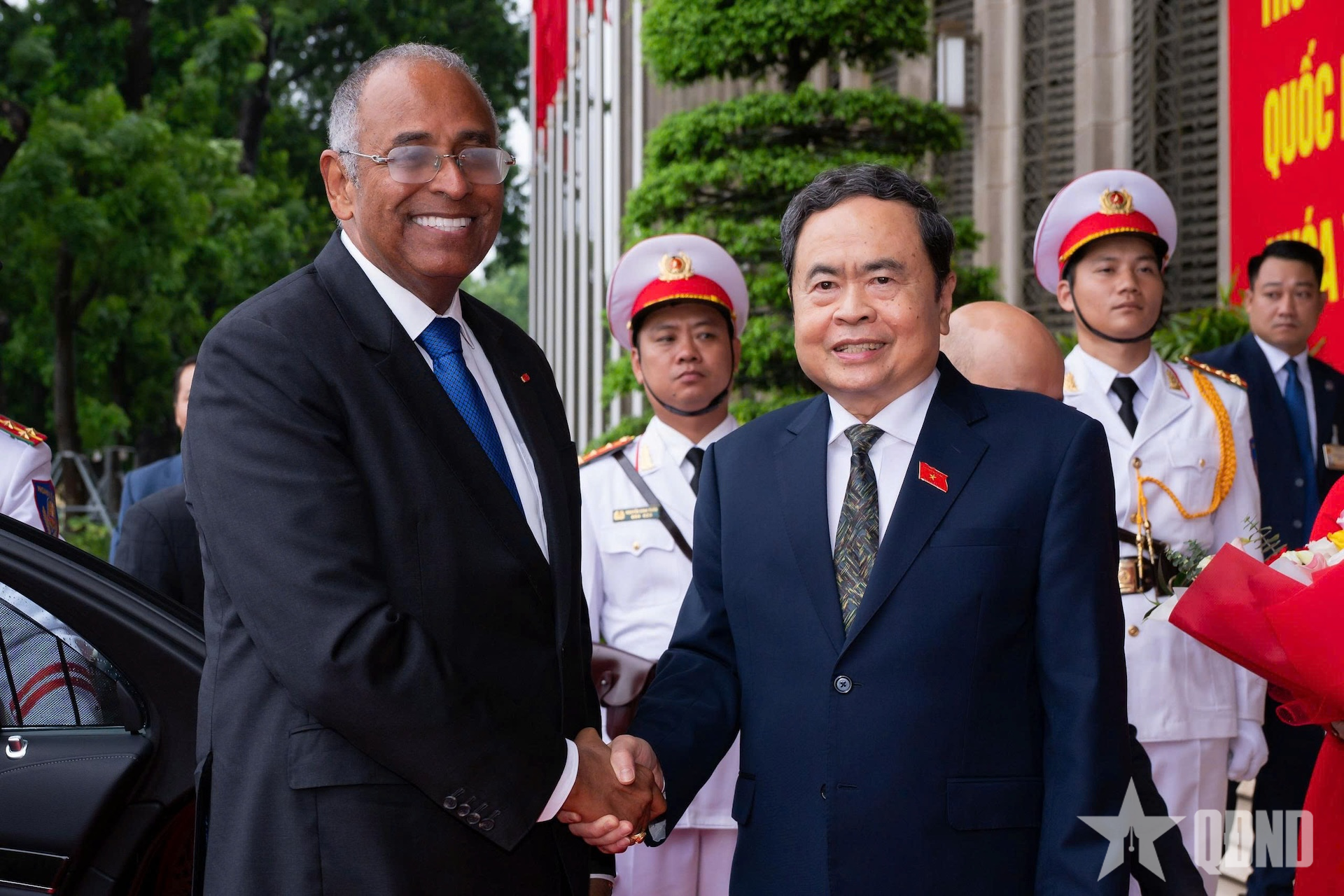 Chủ tịch Quốc hội Trần Thanh Mẫn chủ trì Lễ đón và Hội đàm với Chủ tịch Quốc hội Bờ Biển Ngà Patrick Achi